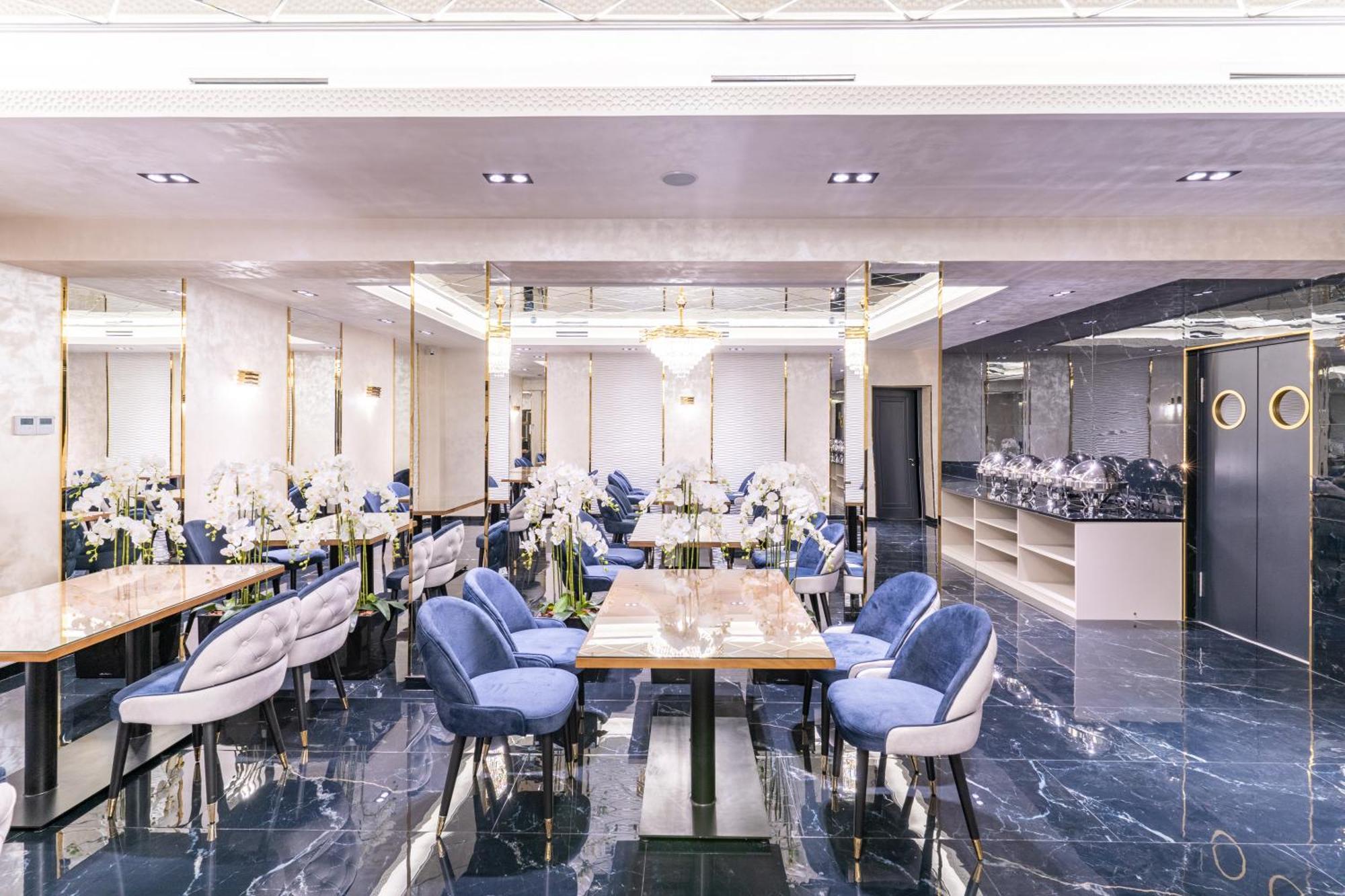 Mirzo Hotel Ташкент Екстериор снимка